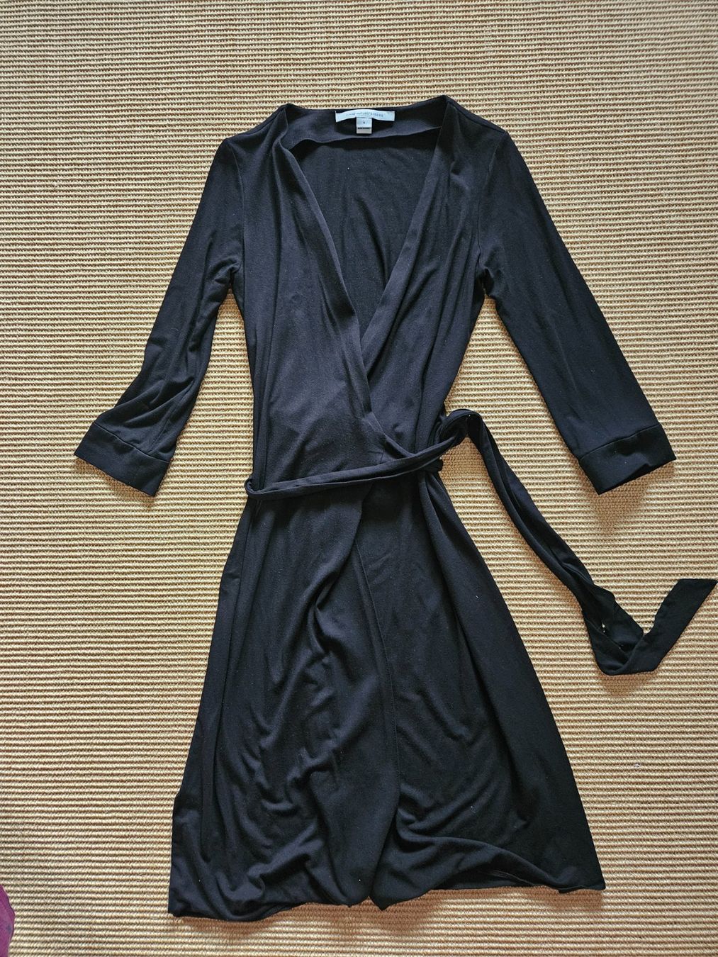 Diane von Furstenberg Vestiti: Diane von Furstenberg Wickelkleid – Usato da Thalwil venduto da illesreka 2