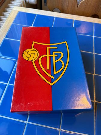 FCB-Turnschuhe Gr. 37 NEU