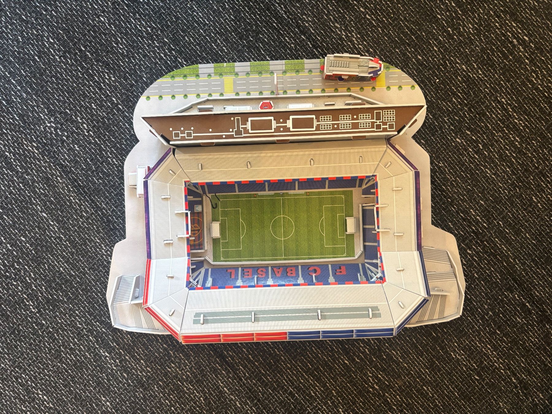 Kits de montage: Fc Basel Stadion – D'occasion à Dornach par Fargo27 3