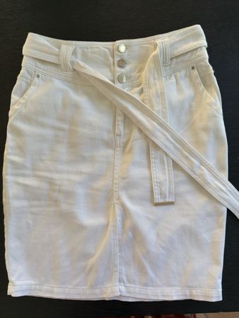 Jupe Morgan blanche taille 36, coupe actuelle, été!
