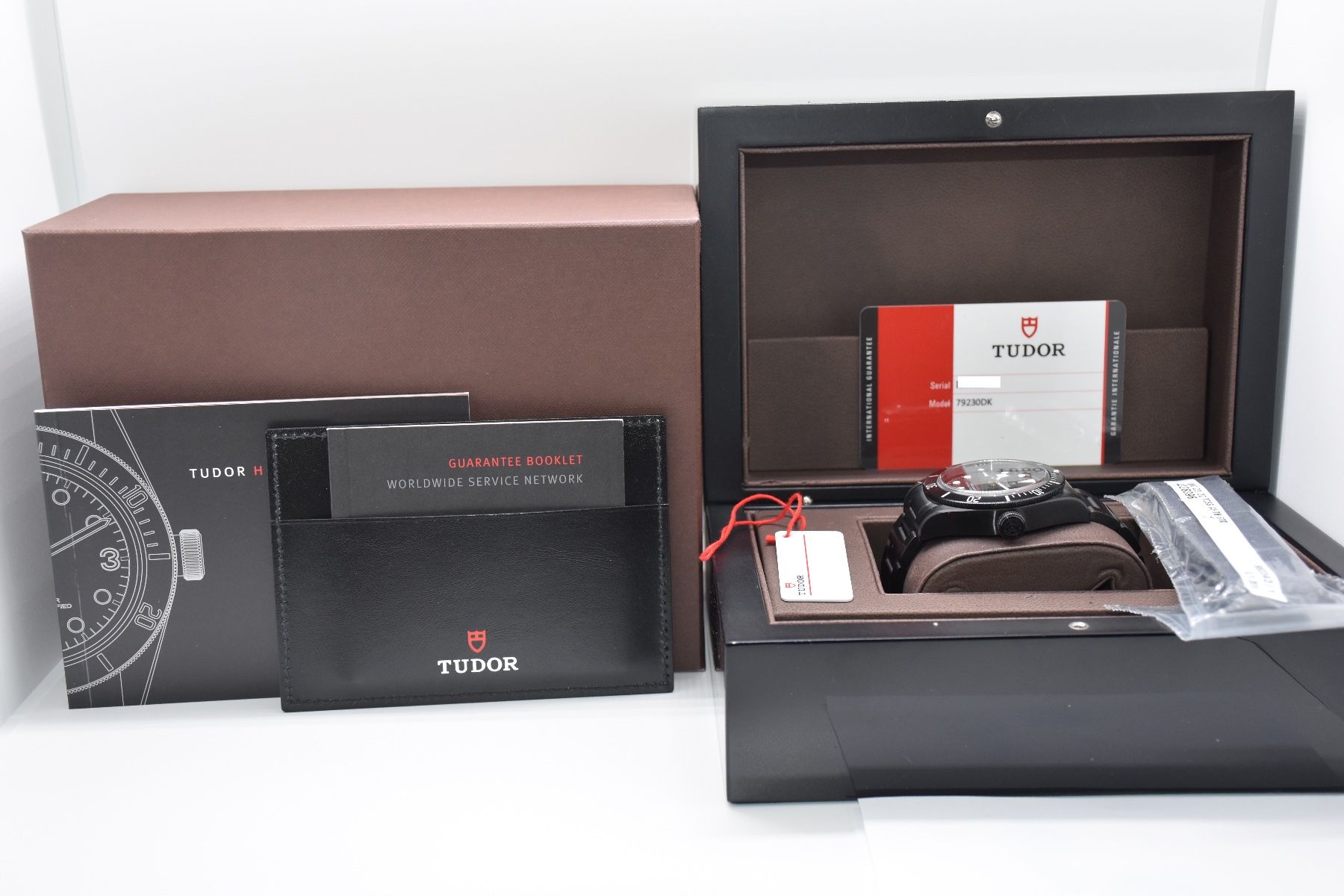Tudor Orologi: Tudor Black Bay Dark Ref. 79230DK, Full-Set – Usato da Zug venduto da eMDi_Collection 8