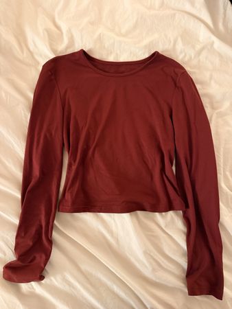 Rotes Longsleeve