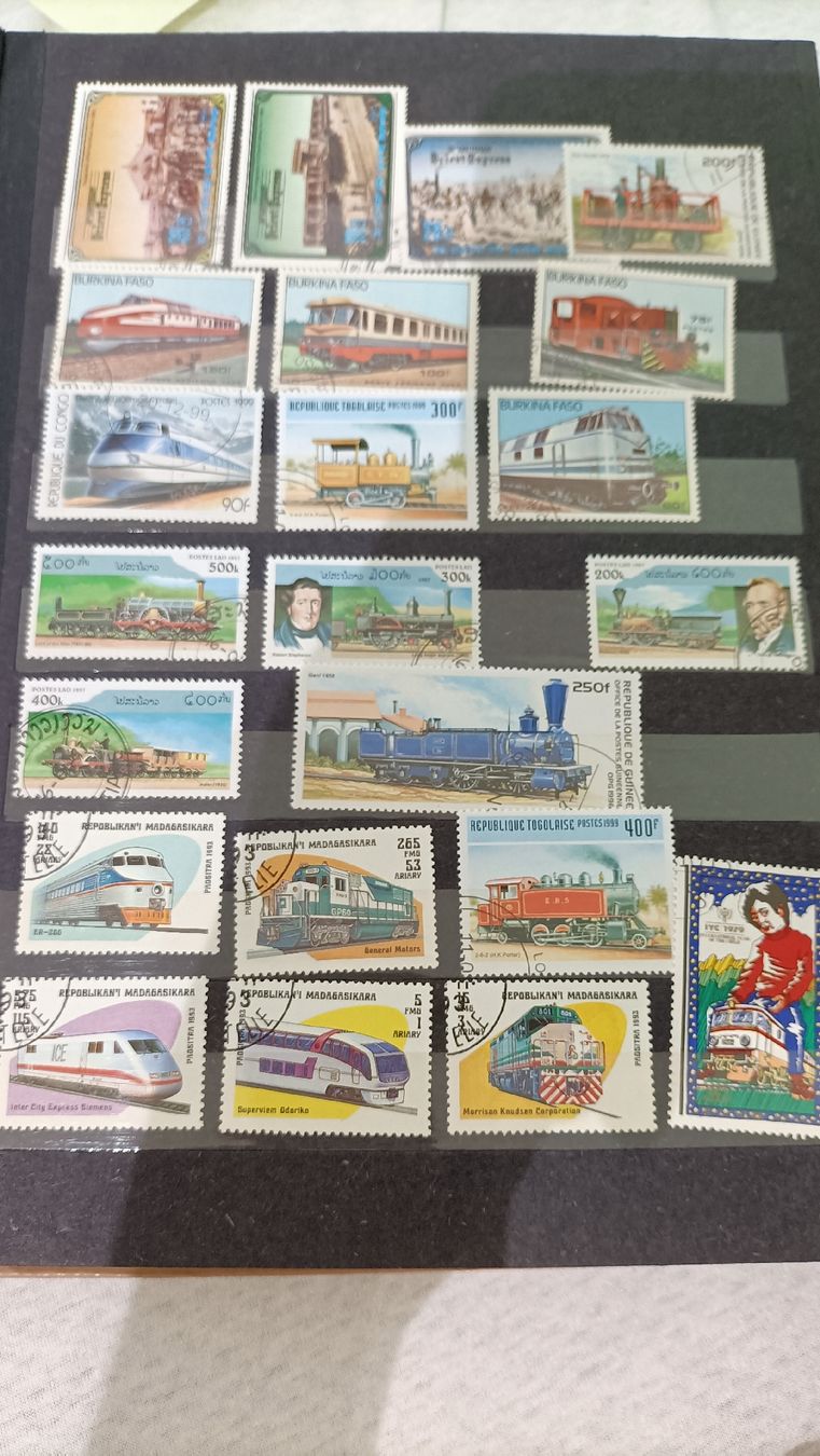 Albums: 4 Alben mit Btiefmarken – D'occasion à Münchwilen TG par jon_9rl5 3