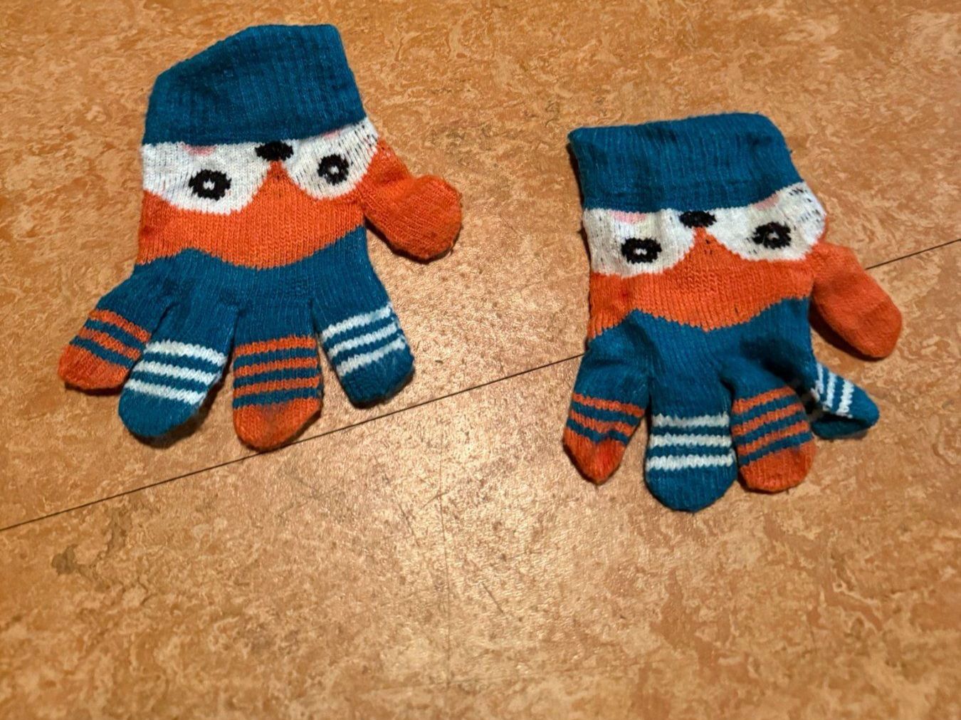 Kinderhandschuhe: Handschuhe – Gebraucht aus Flawil von Stella_3 1