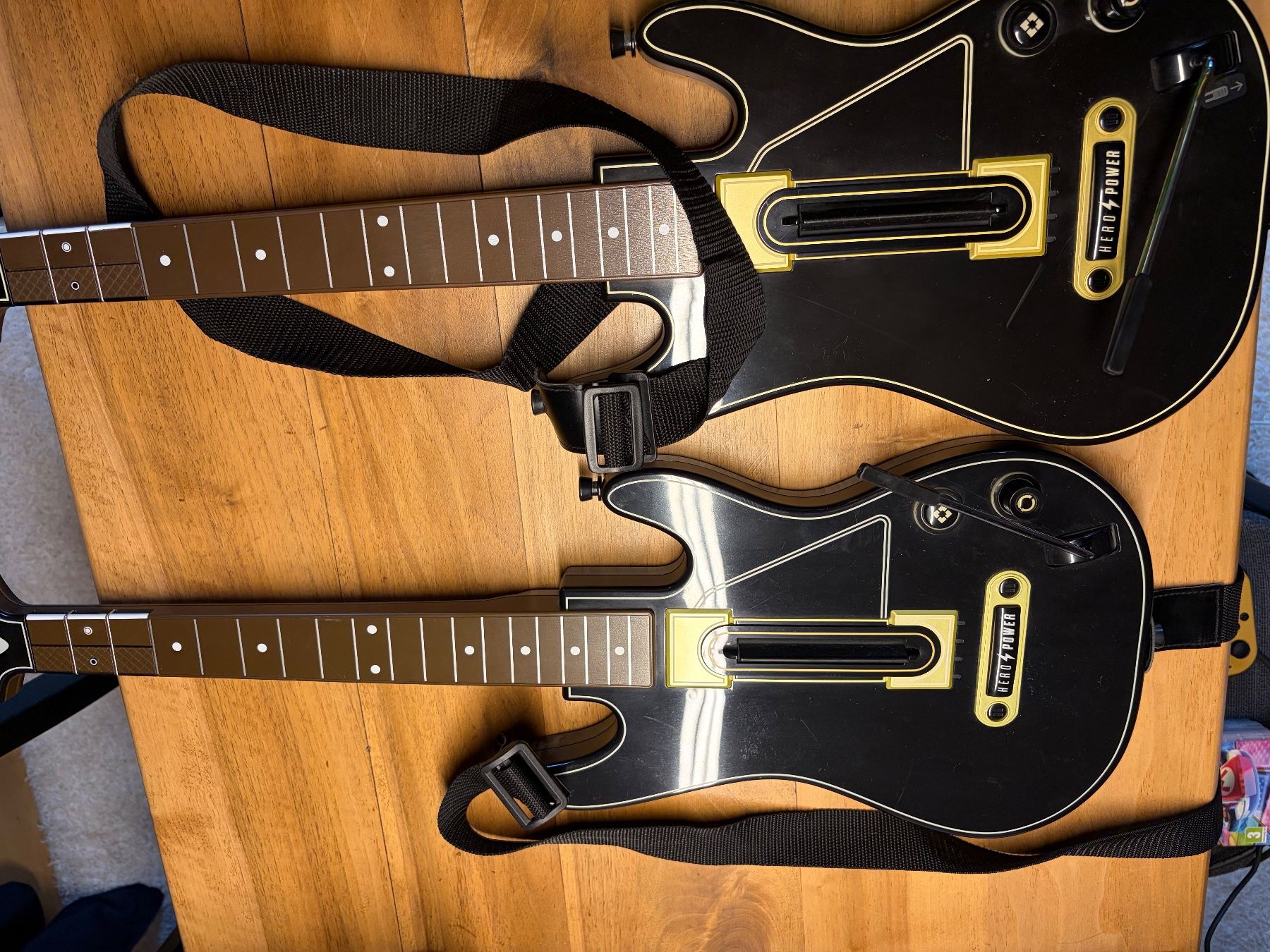 Giochi: Xbox one/series spiele + Gitarren – Usato da Grub AR venduto da Herthaner23 3