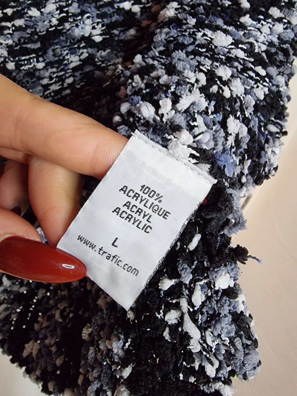 Maglioni & Felpe: Pullover Größe L/XL – Usato da Wald ZH venduto da Martin79 1