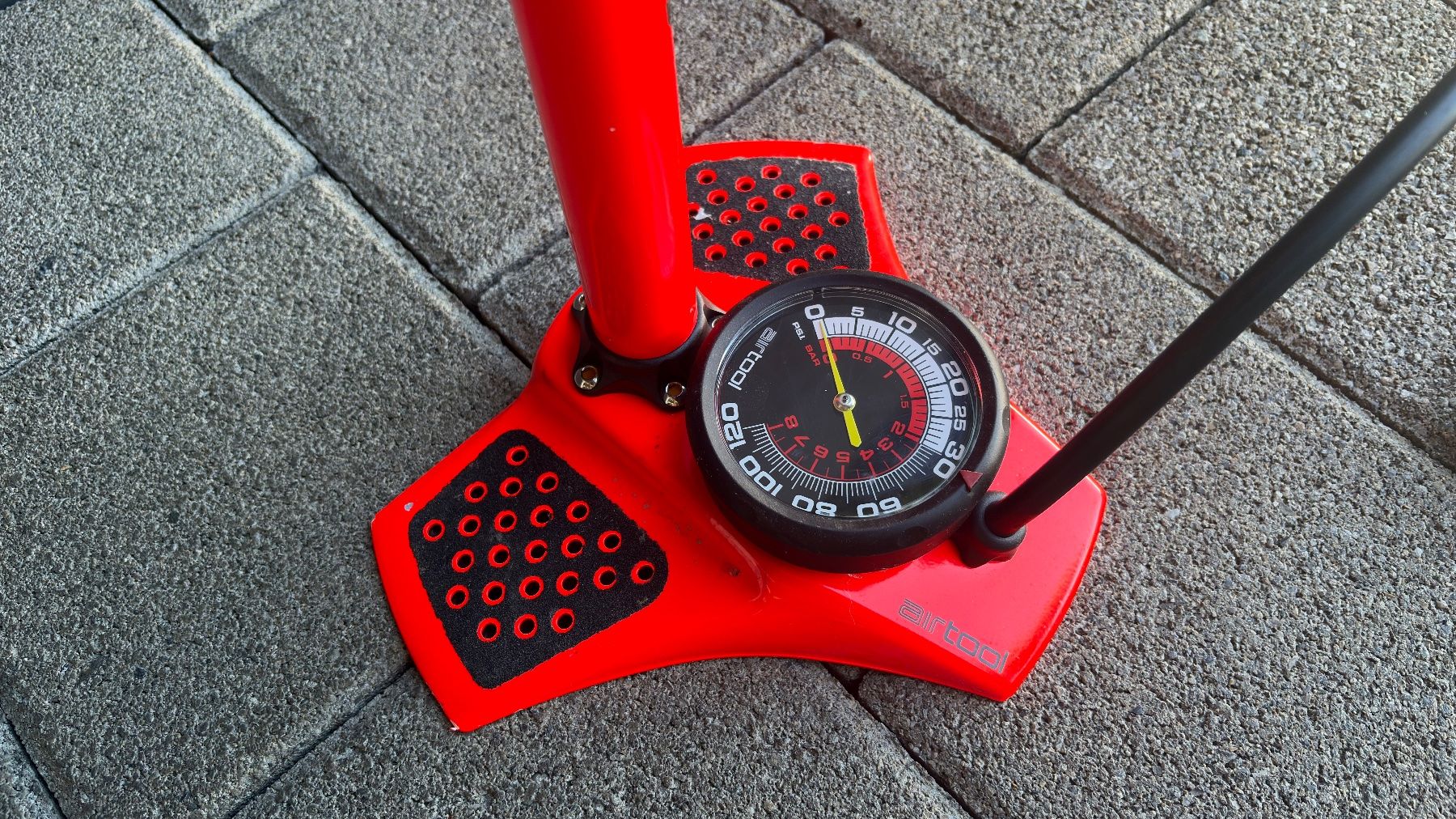 Pompe: Bikepumpe - Specialized Air Tool, Comp – Usato da Arni AG venduto da CLIMBIM 4