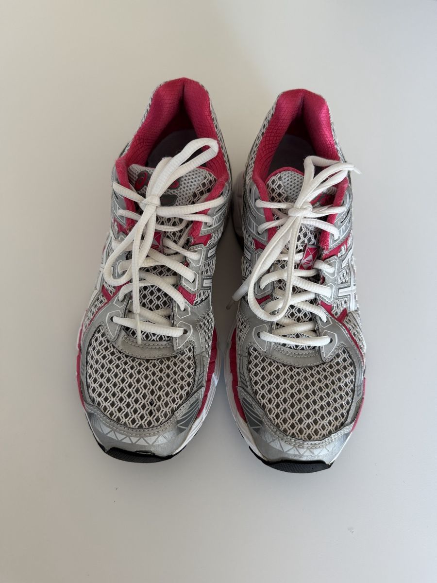 Asics Scarpe da uomo: ASICS GT-2000 Laufschuhe Gr. 40.5  – Usato da Basel venduto da Ksjusha 1