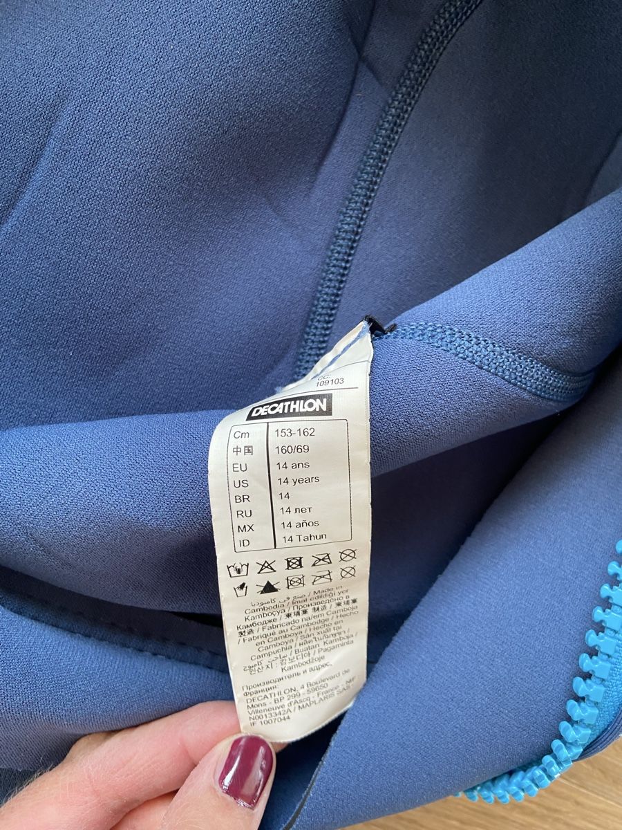 Decathlon Mute per immersioni: Neoprenanzug Kinder 14 Jahre – Usato da Lützelflüh-Goldb venduto da N.H. 3