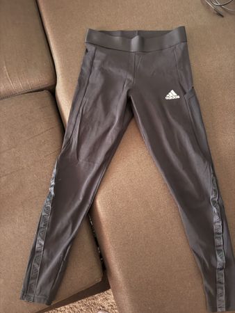 Legging de sport Adidas noir - Taille S - Presque neuf!