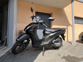 Honda NSC110 Vision Roller, schwarz matt, 2357km