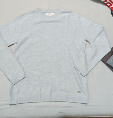 Jungen Pullover Zara hellblau wie neu Grösse 164