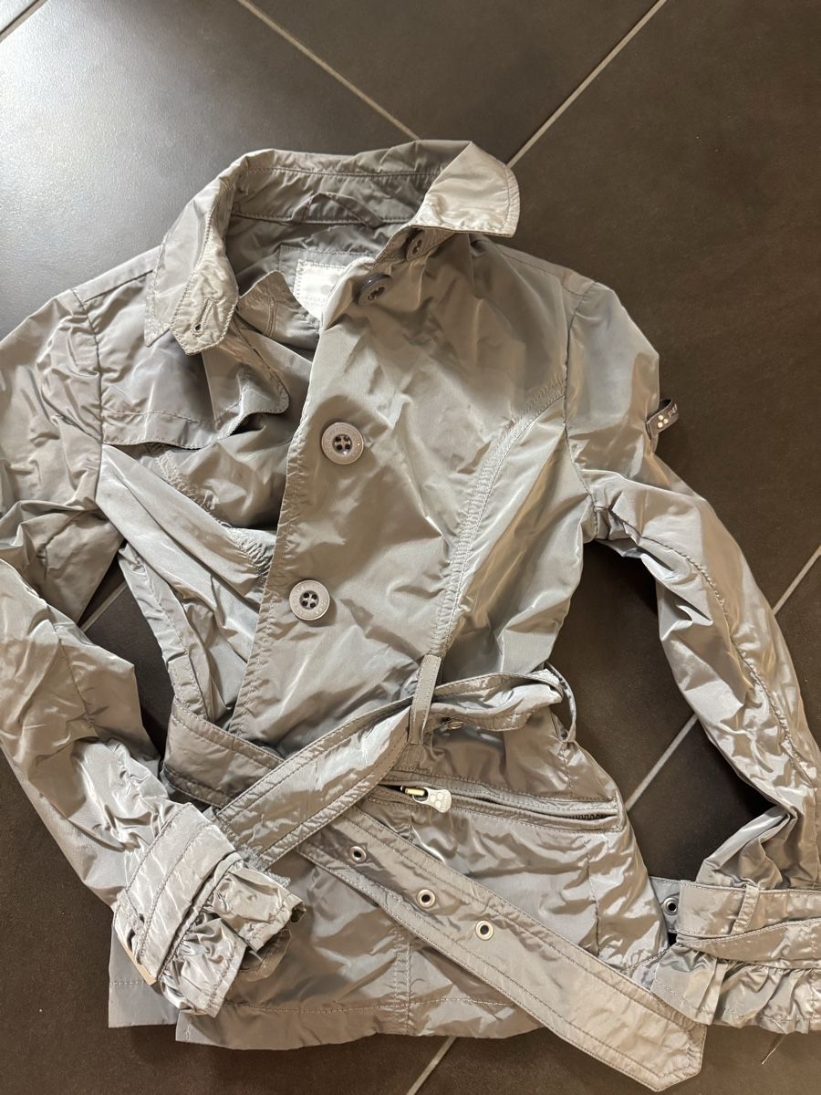 Peuterey Jacken & Mäntel: Peuterey Trenchcoat Jacke Mädchen Gr 6 years – Neu (gemäss Beschreibung) aus Freienbach von ang_8xxz 1