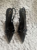 Chaussures noires vernies à talon pointure 38 Jola