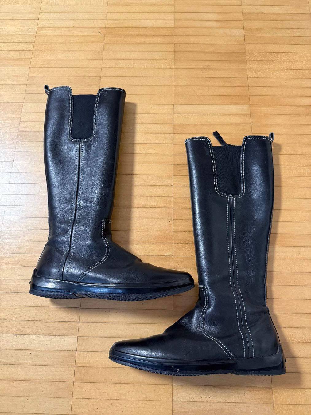 Tod'S Scarpe da donna: TOD'S Stiefel Damen Gr. 37.5 – Usato da Frauenfeld venduto da LIL_NA 3