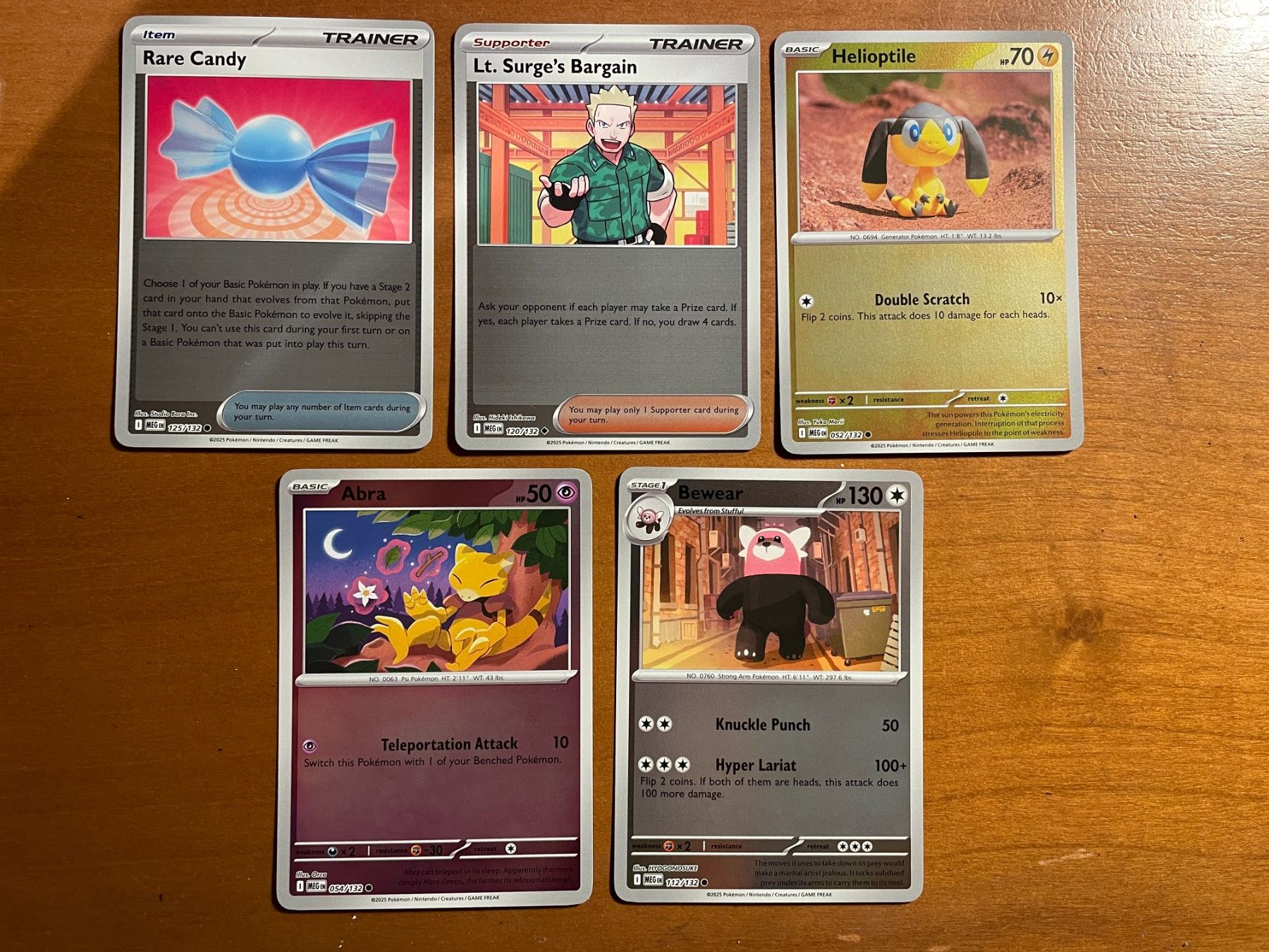 Pokémon Carte collezionabili: Pokemon Karten Set Reverse (Versand gratis) – Nuovo (secondo la descrizione) da Chur venduto da Angerson