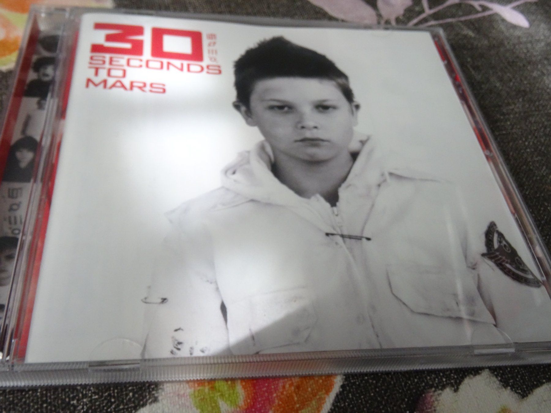 CD: 30 Seconds to Mars - CD – Usato da Olten venduto da Disc-Ausverkauf