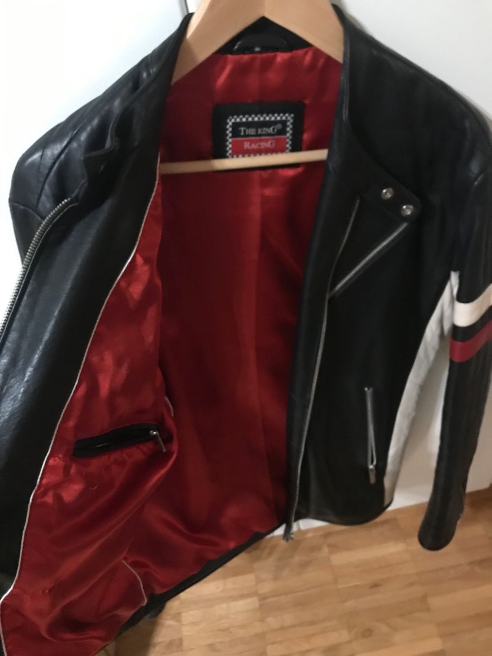 Jacken: Kunstlederjacke – Gebraucht aus Volketswil von ben_9s6x 1