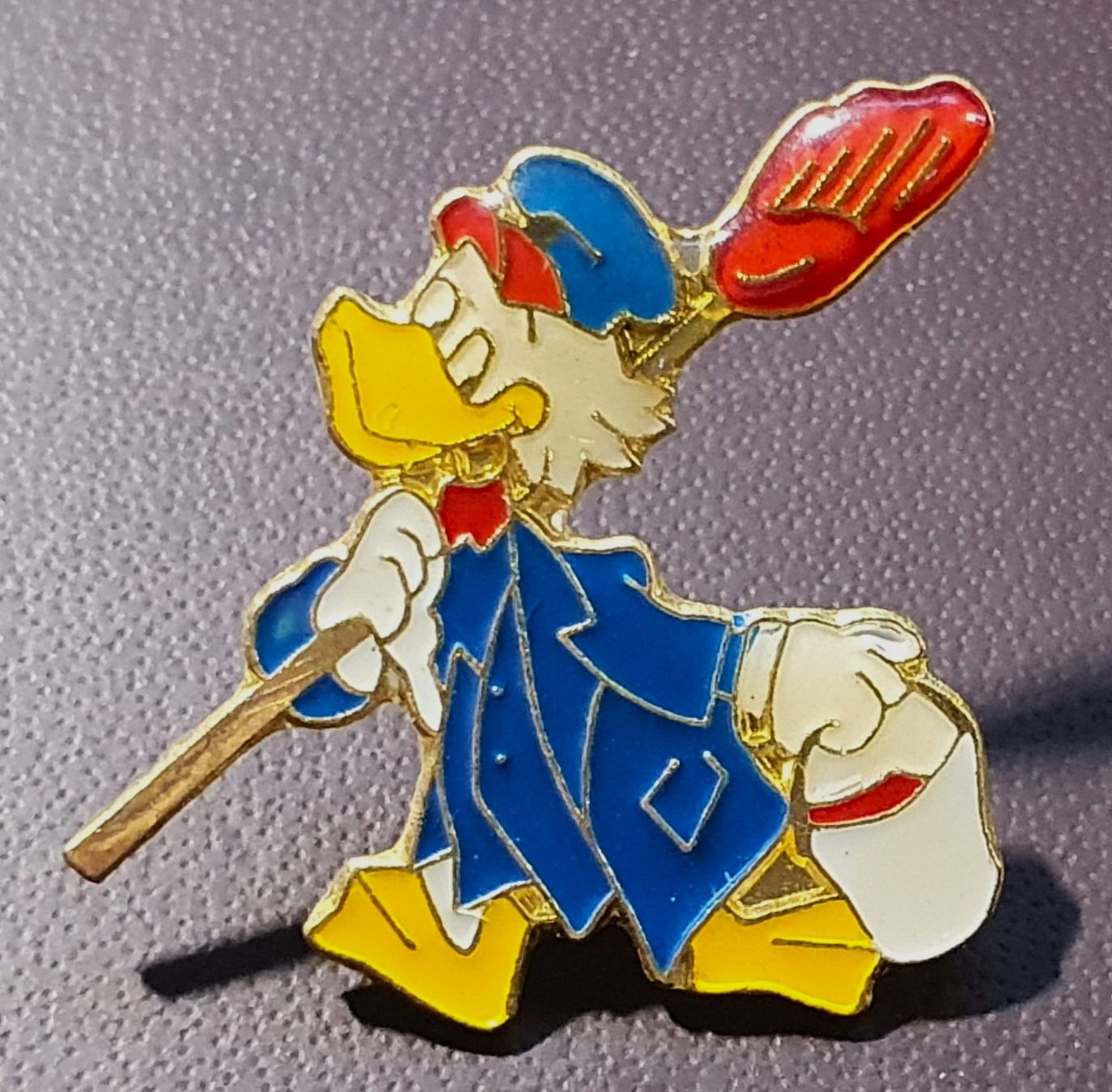 Placchette & Badge: T254 - Pin Comic Figur Primus von Quack – Usato da Reinach BL venduto da Boston-Verkauf