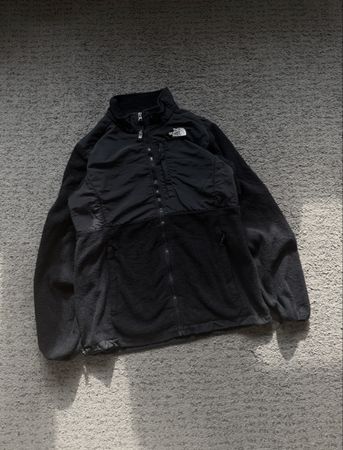 16. Veste polaire The North Face noire taille L occasion