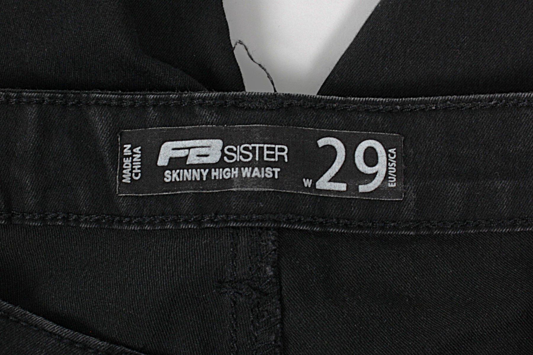 Airfield Jeans: FB SISTER Jeans schwarz – Gebraucht aus Zollikofen von Restwert_Zollikofen 2