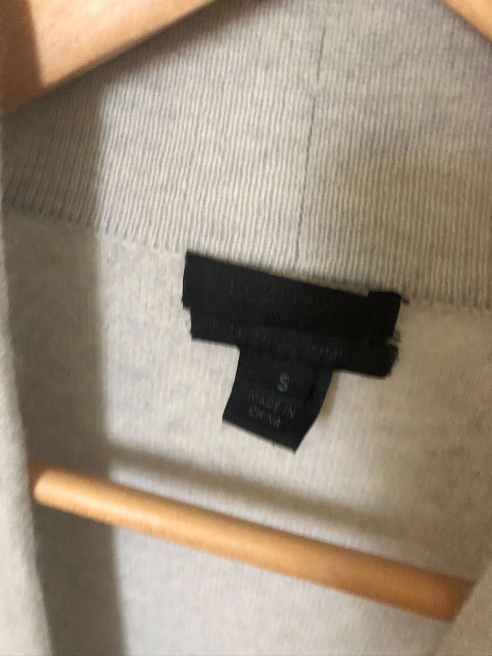 J.Crew Maglioni & Felpe: Veste Cashmere C.CREW – Usato da Zürich venduto da Chanelle07 3