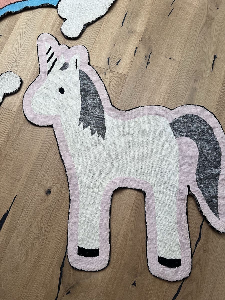 Tappeti: Teppich Einhorn und Regenbogen Kinderzimmer neu – Usato da Herbligen venduto da nic_q8yn 2