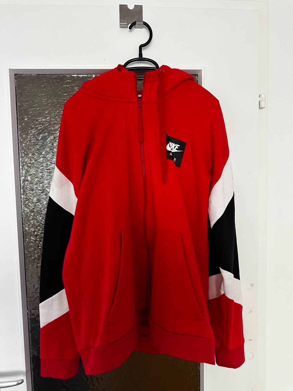 Pullover & Sweatshirts: Nike Air Herren Zip-Hoodie rot – Gebraucht aus Baar von Marcel_8000 2