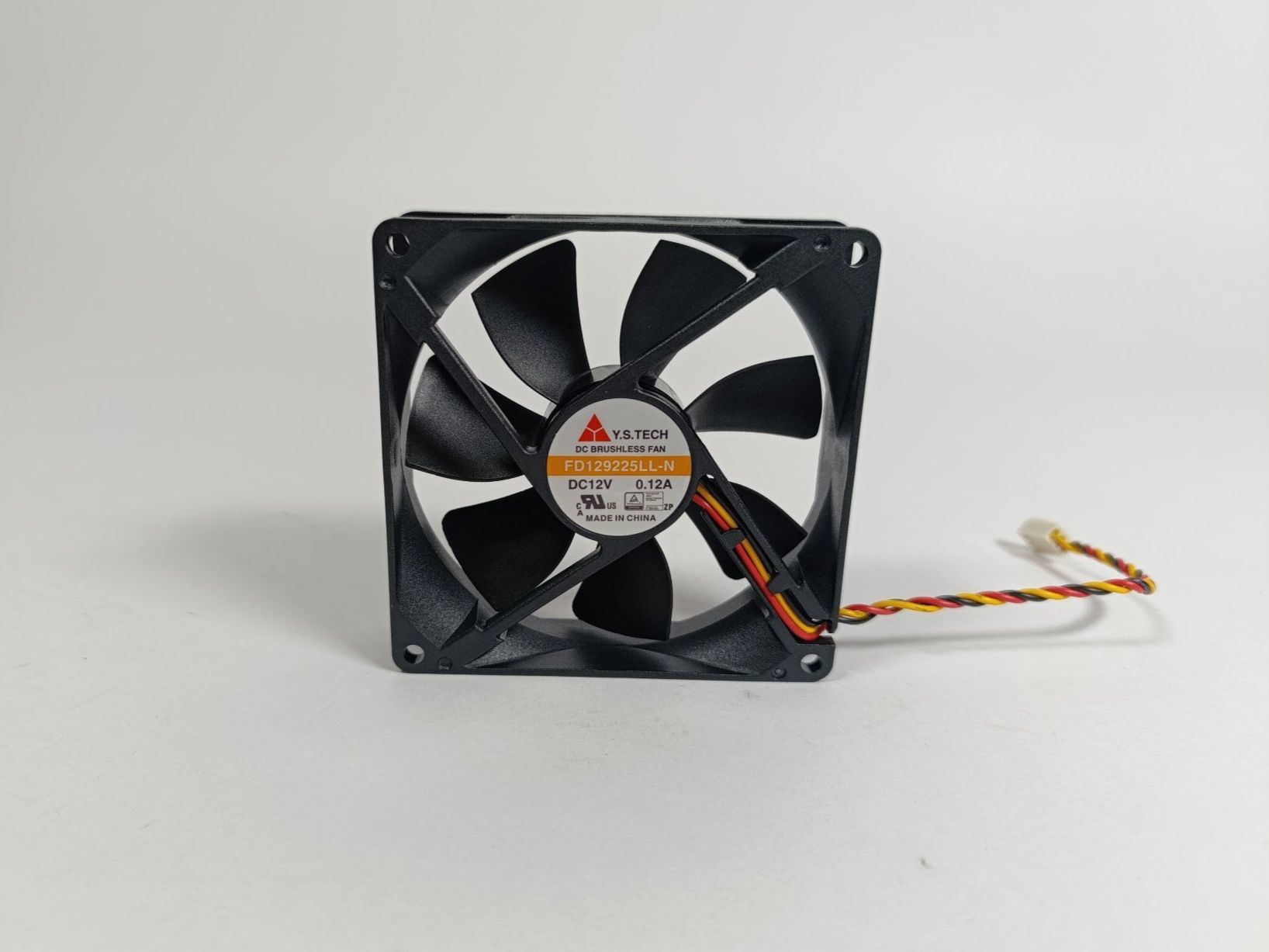 Ventilatori: Y.S. TECH Refroidisseur FD129225LL-N – Nuovo (secondo la descrizione) da Thielle venduto da Plusvalue_Neuchatel 1