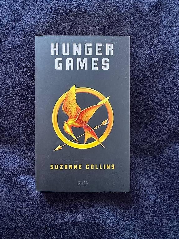 Libri: Hunger Games - Suzanne Collins – Nuovo (secondo la descrizione) da prilly venduto da mariojennifer