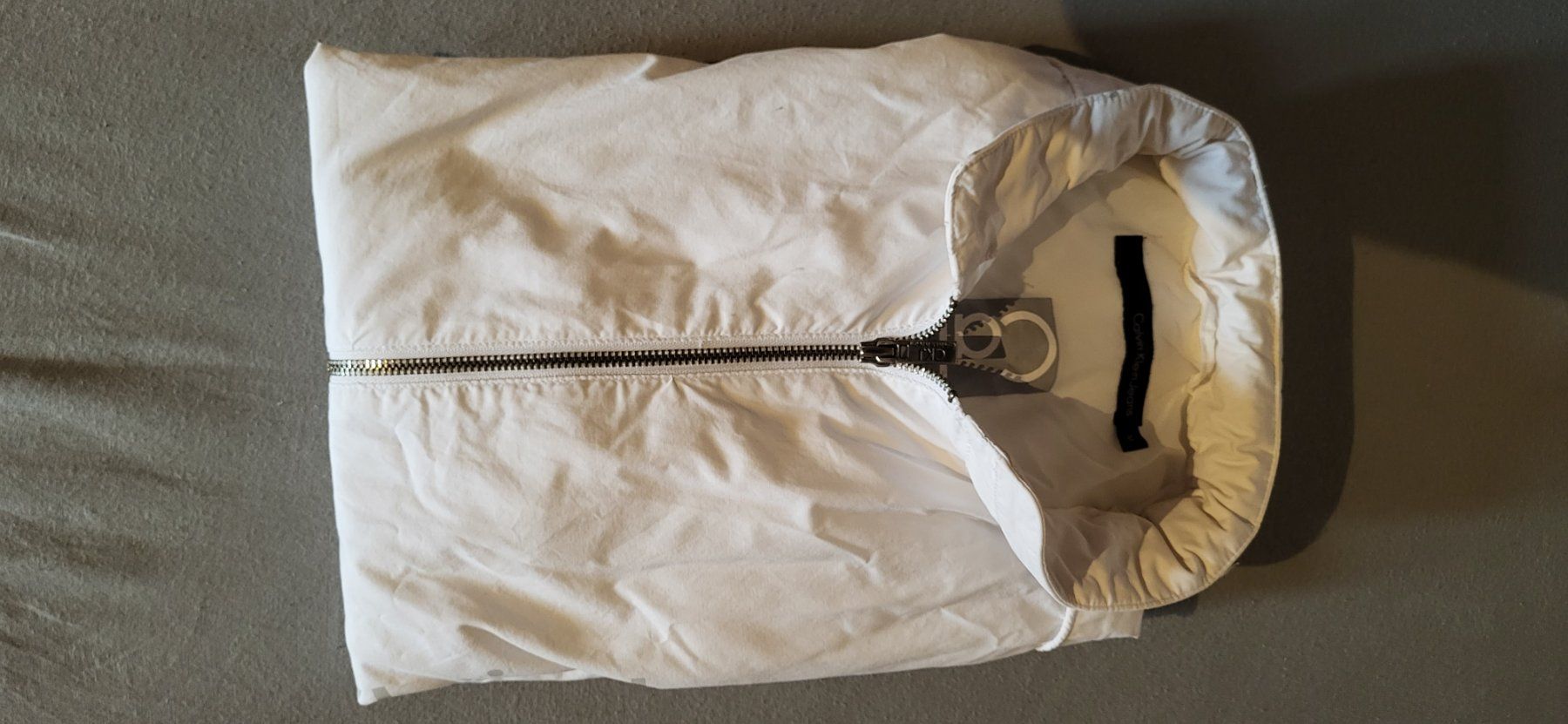 Calvin Klein Giacche: Calvin klein Jacke – Usato da Konolfingen venduto da Bio-suisse