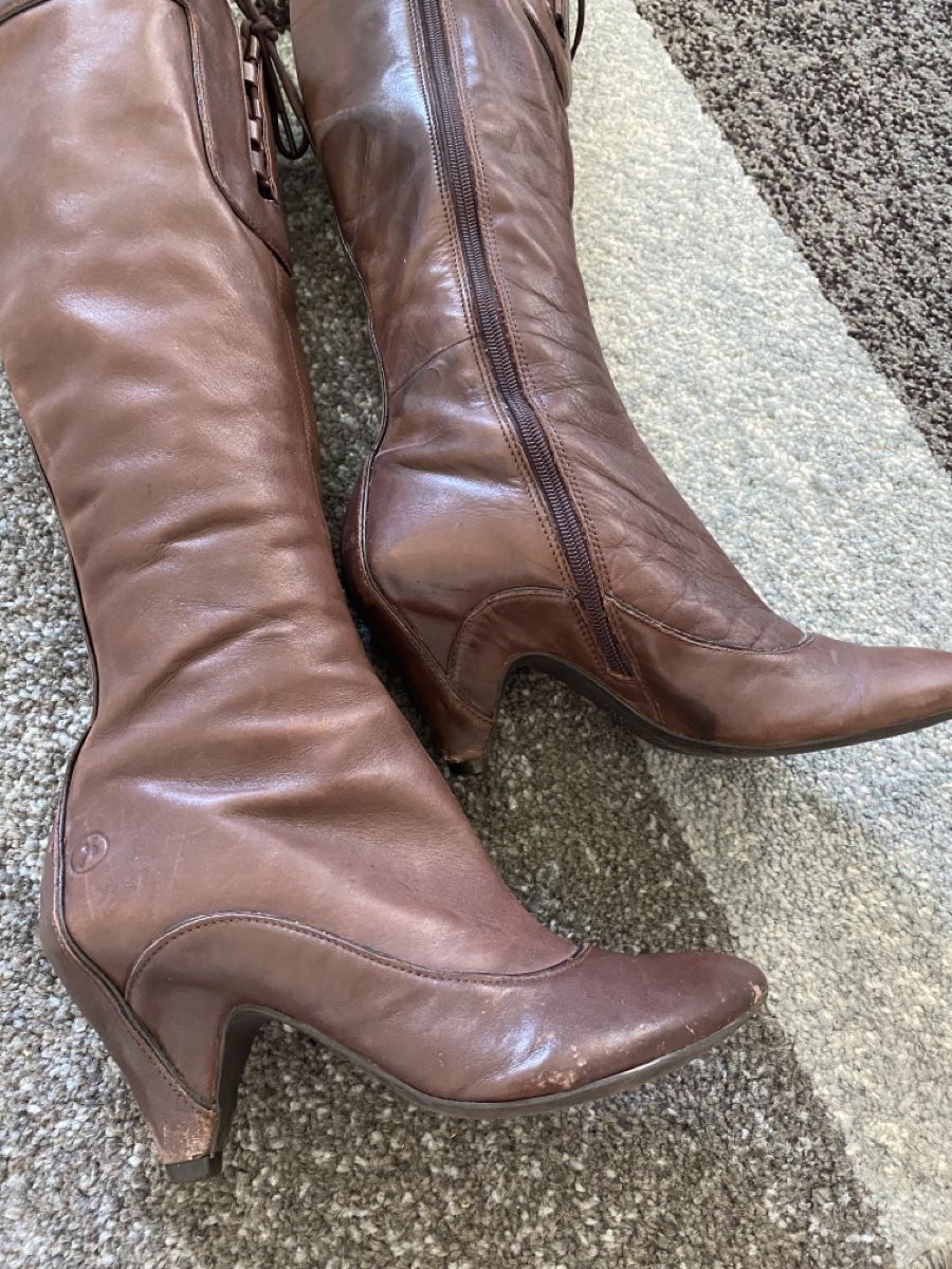 Scarpe da donna: BRONX Knee boots leather – Usato da Seon venduto da Avina12 5