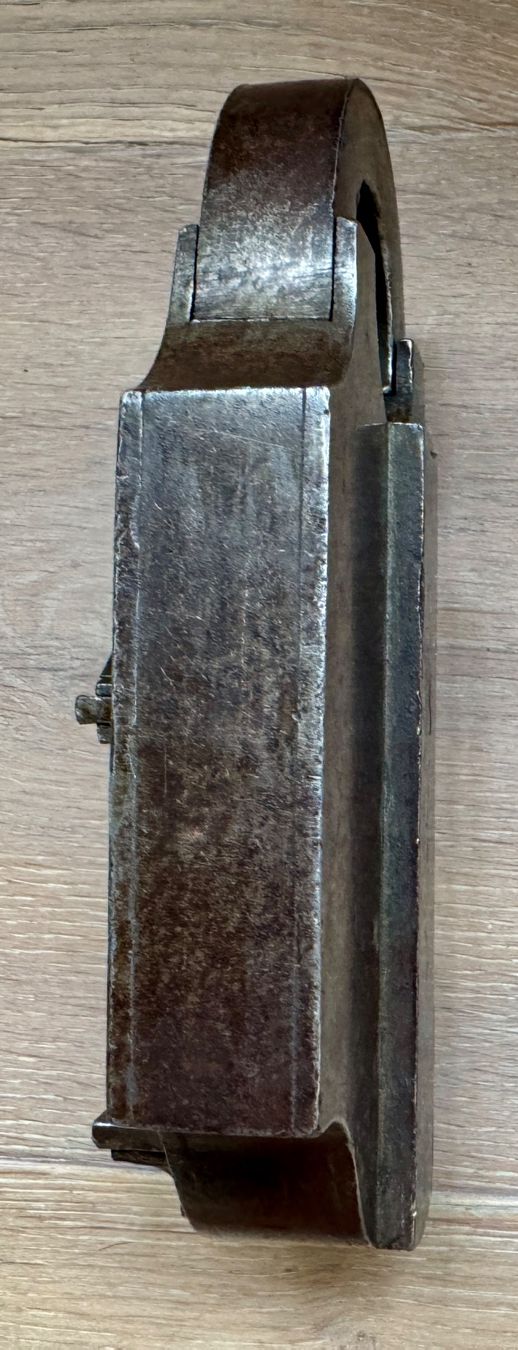 Lucchetti: Antikes Vorhängeschloss Schmiedeeisen 16 cm – Usato da Rothrist venduto da Luckywinner 9