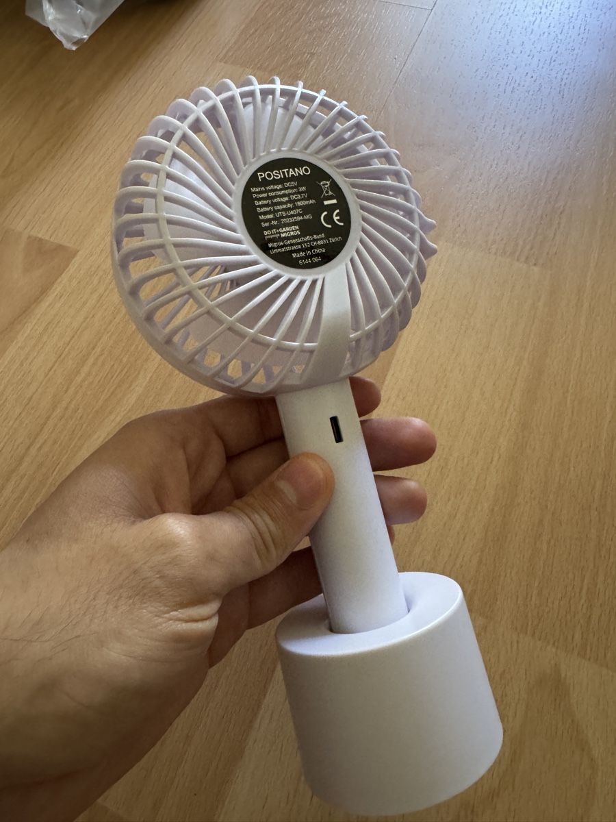 Ventilatori: Handventilator inklusive Ladekabel – Usato da Bern venduto da pablito01 1