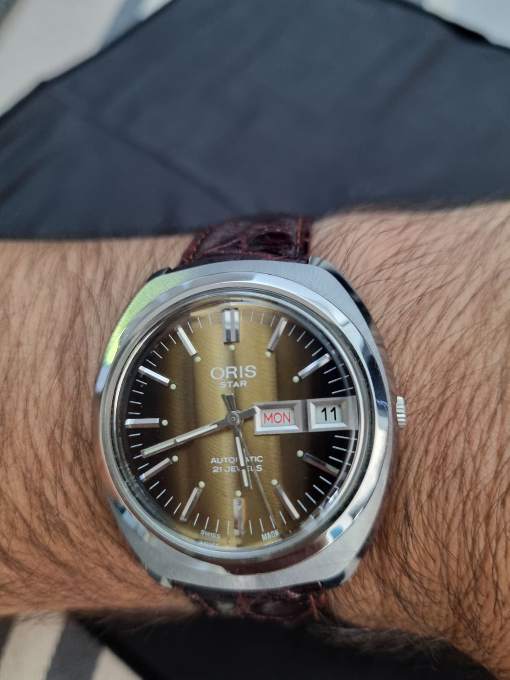Oris Orologi: Magnifique et rare ORIS STAR Automatic Tons Havane Smokey – Usato da CHAMBESY venduto da HDS_Geneve 2