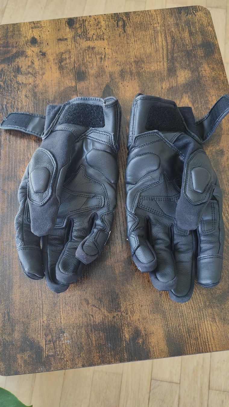 Alpinestars Handschuhe & Handstulpen: Motorradhandschuhe, alpinestars, XL – Gebraucht aus Solothurn von pablo_so 1