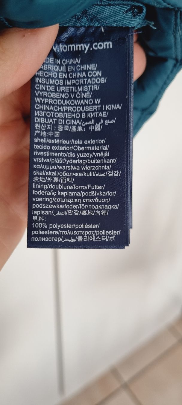 Vestes: Tommy Jeans down jacket – Neuf (Voir description) à Mendrisio par ann_d9pf 7