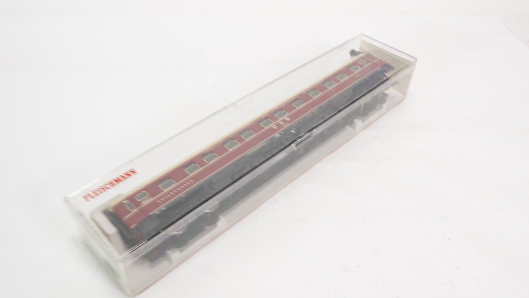Fleischmann Modelleisenbahnen: e70 Fleischmann 5106 DB Wagen DSG Bastelware | 855 – Gebraucht aus Thun von evinka_gmbh 8