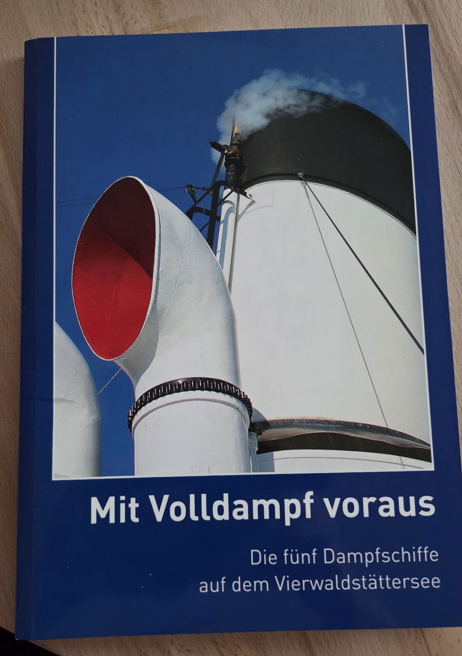 Bücher: Buch Mit Volldampf voraus  – Gebraucht aus Muttenz von MIBLADA
