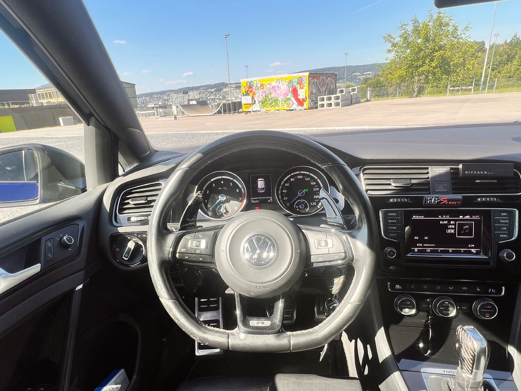 VW Autos: VW Golf 7R / Frisch ab Service – D'occasion à Maur par fly25 4