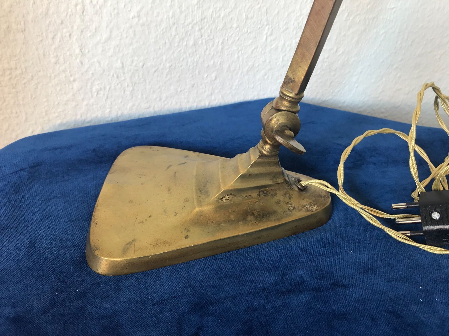 Lampade: B.A.G. Jugendstil Tischlampe  Opalinglas – Usato da Zürich venduto da Artnuvo 4