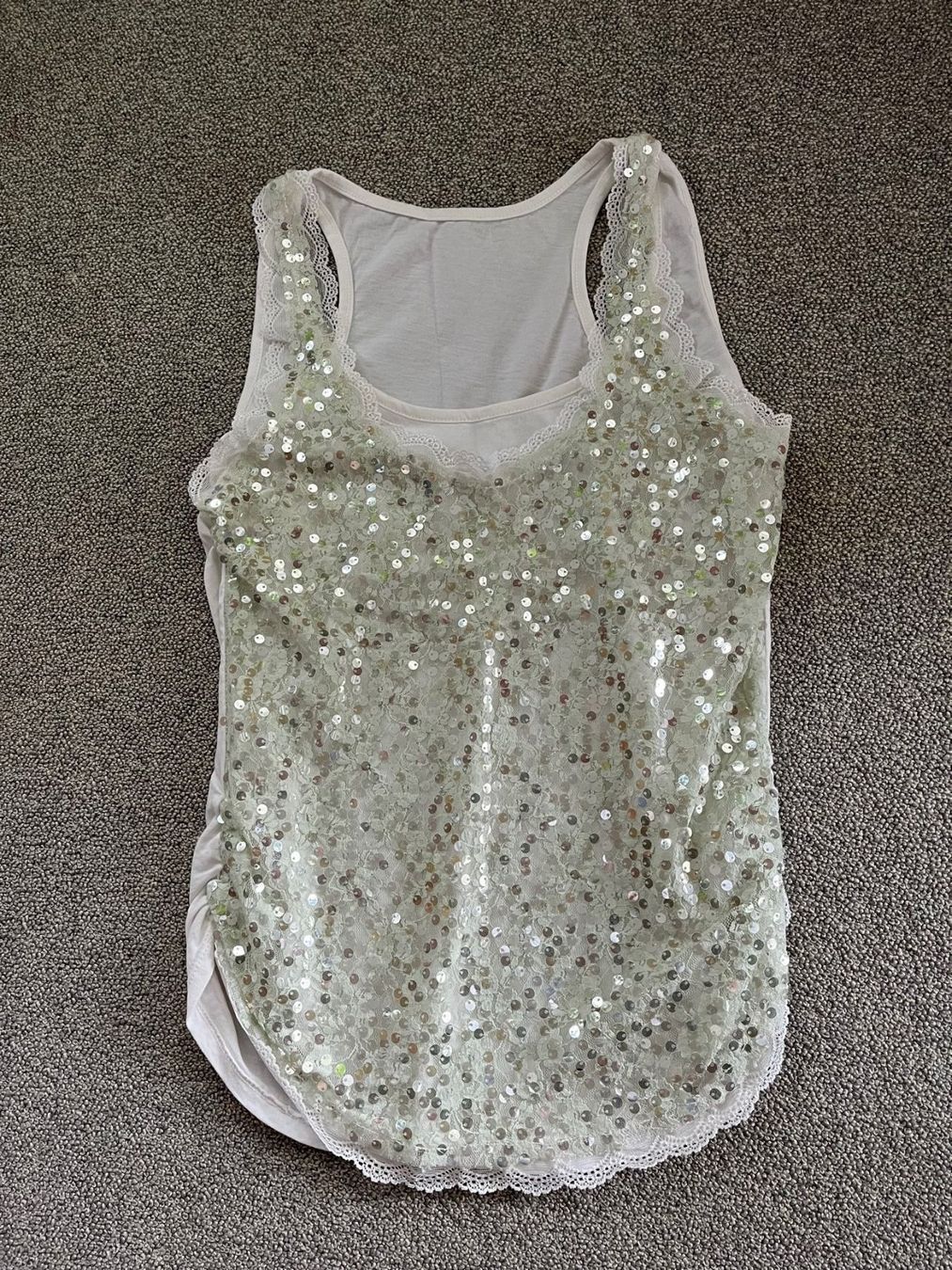 Top: Shirt Gr S – Nuovo (secondo la descrizione) da Kleindöttingen venduto da nev_tn7c