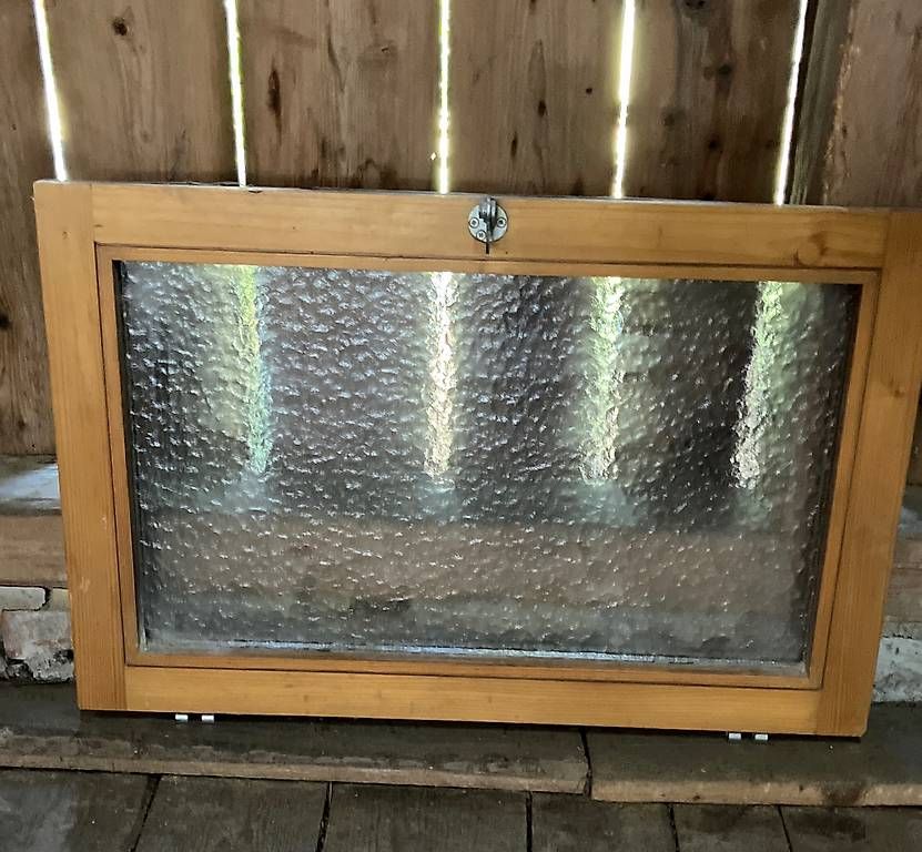 Finestre: Altes Kippfenster ohne Rahmen  – Usato da Ammerzwil BE venduto da Coolman16