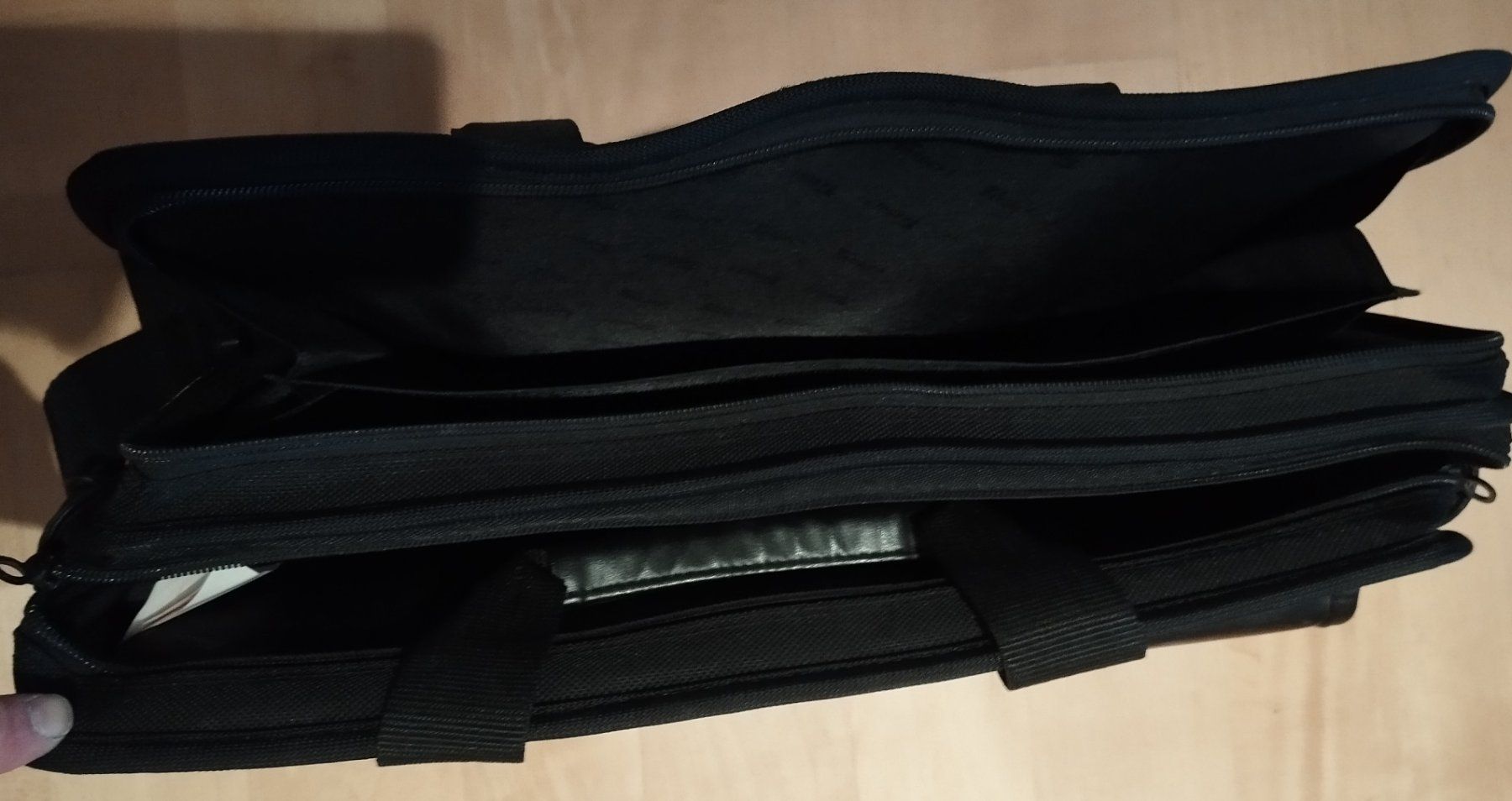 Notebooks: Targus Leder Laptop Tasche – Gebraucht aus Effretikon von Foni974 2