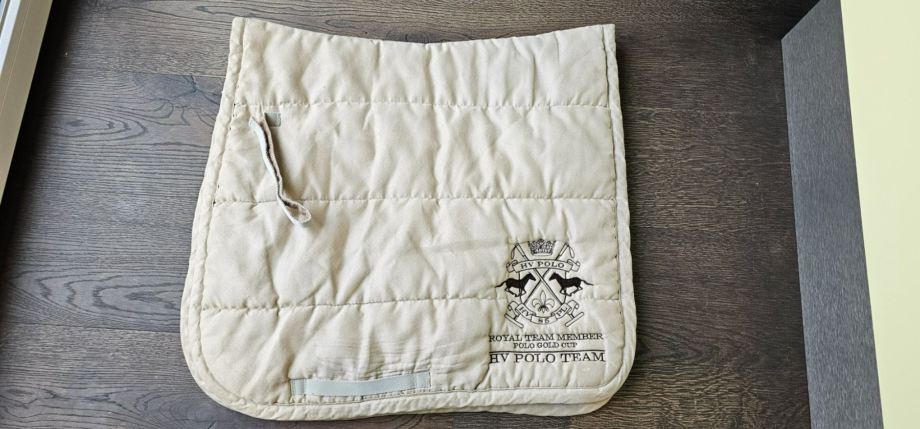 Eskadron Coperte: Diverse Schabracken in verschiedenen Farben – Usato da Herznach venduto da tel_c9y5 4