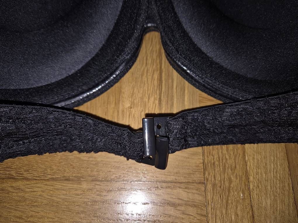 Badekleider & Bikinis: Bikini-Oberteil – Neu (gemäss Beschreibung) aus Aesch BL von sar_j59l 3