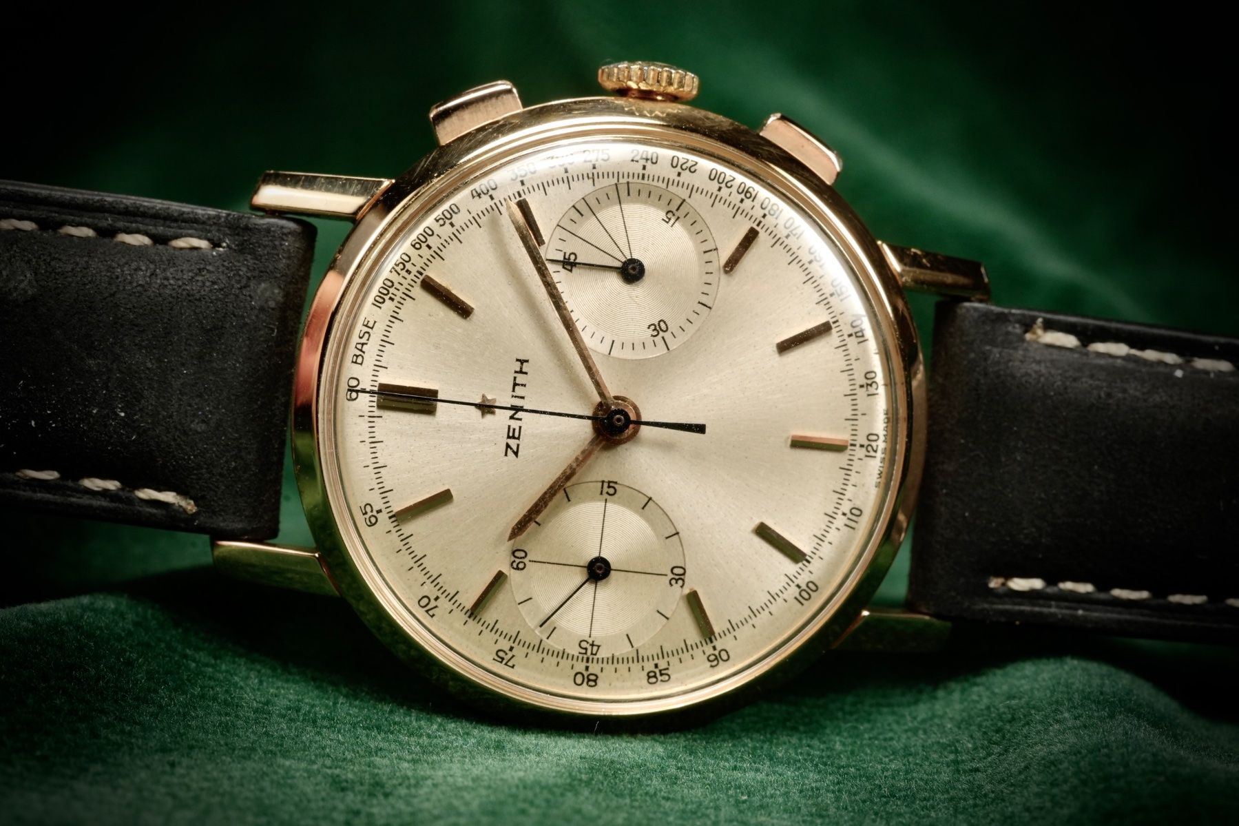 Zenith Orologi: Zenith - Ref. G179 Original 18kt. Gold Vintage Chronograph – Usato da Morcote venduto da chronoservice