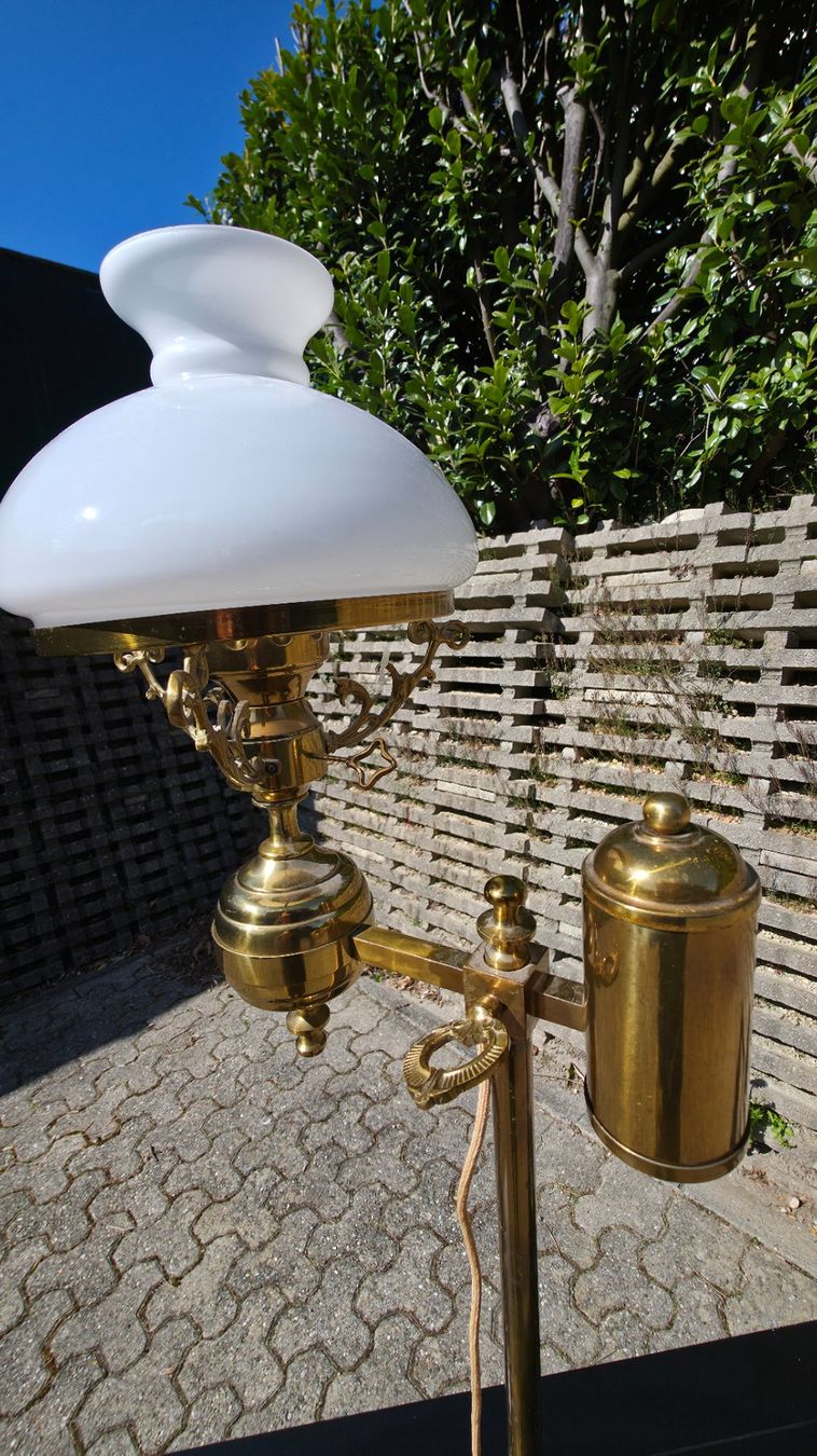Lampes: Lampe ancienne – D'occasion à Commugny par stschirru 1
