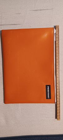 Freitag Etui Chuck