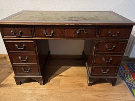 Antiker Schreibtisch, Holz, Vintage